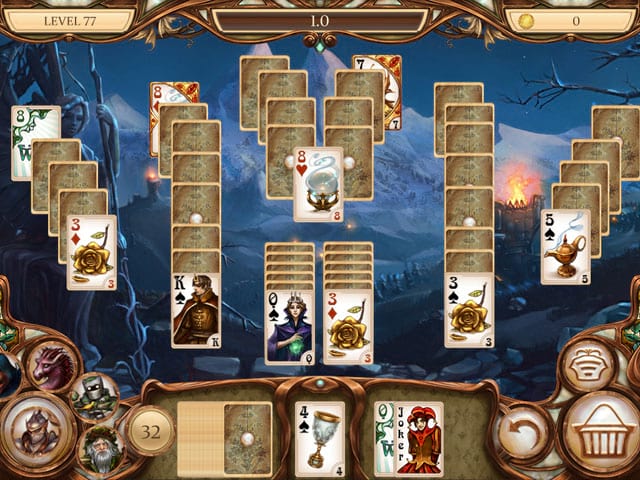 Snow White Solitaire: Charmed Kingdom Screenshot 1